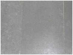Granit noir Balma Black flammé brossé