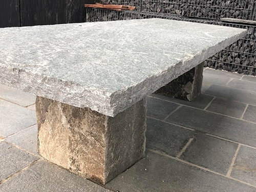 Table Luserna gris-vert